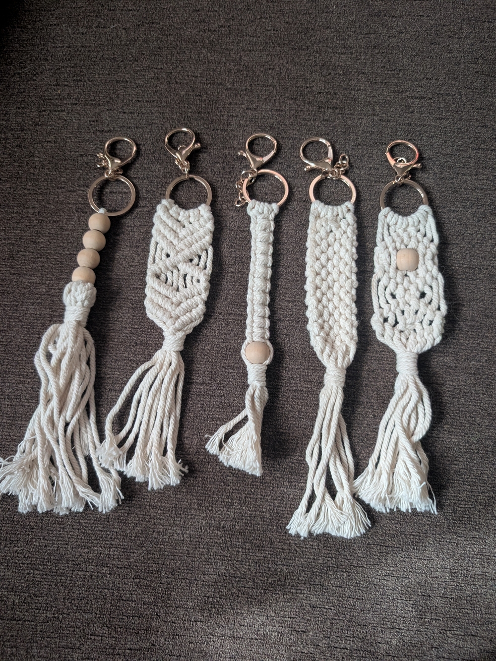 5 Handmade Macramé Key & Card Holders Tassel - Cream